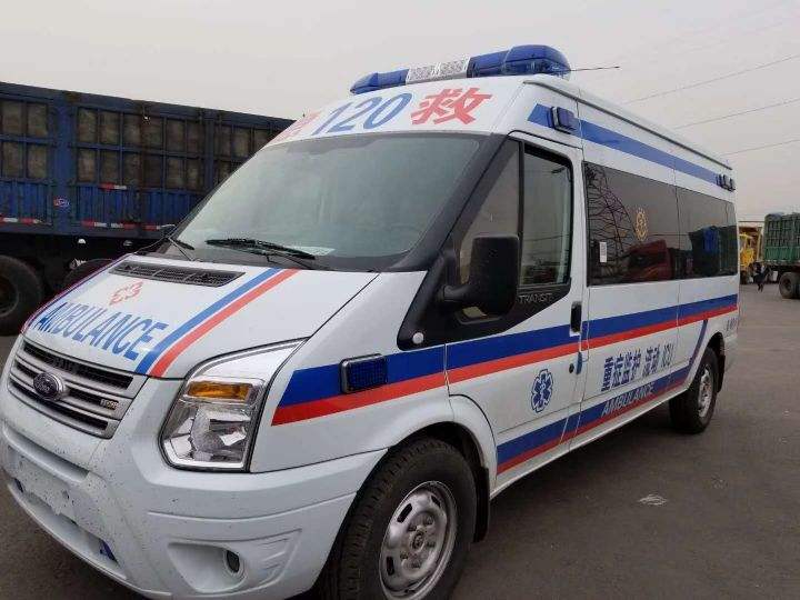 赤壁市成人监护型护送