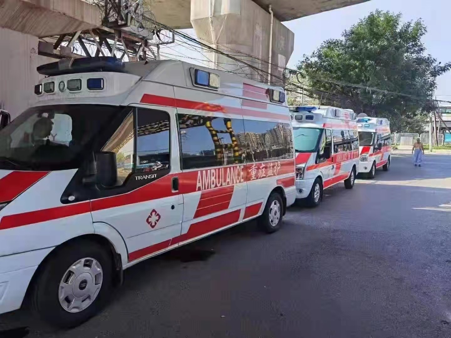 赤壁市救护车出租